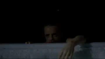 Zasłona do filmu "Oddaj ją" #548119