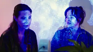 Zasłona do filmu "Superbloom" #982821