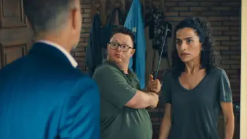 Zasłona do filmu "Ganzer halber Bruder" #575940