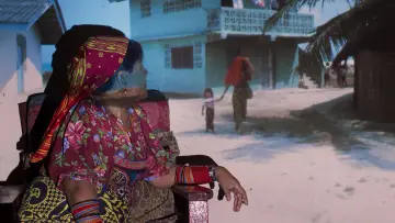 Zasłona do filmu "Dieu est une femme" #412887