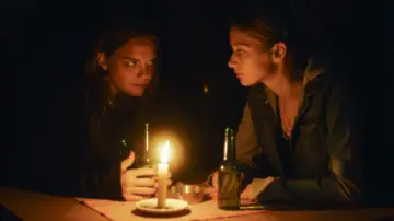 Zasłona do filmu "Nasz świat" #1077608