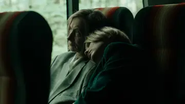 Zasłona do filmu "Kobieta z..." #487343