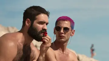 Zasłona do filmu "Moje lato z Carmen" #479912
