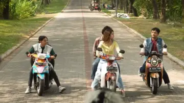 Zasłona do filmu "Air Mata Buaya" #819770