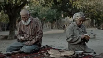 Zasłona do filmu "Yakshanba" #1158031