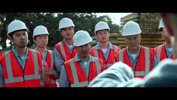 Zasłona do filmu "בצילו של ההר" #351208