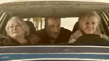 Zasłona do filmu "Kiedy nadchodzi jesień" #605258