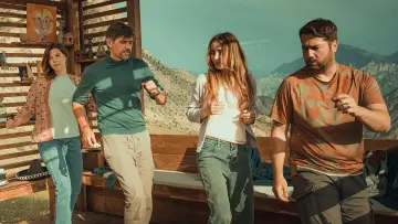 Zasłona do filmu "Piatră Foarfecă Hârtie" #1746861