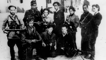Zasłona do filmu "Resistance: They Fought Back" #1904751