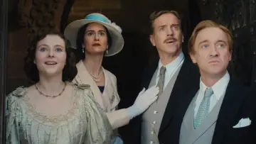 Zasłona do filmu "Wujowy Dwór" #550482