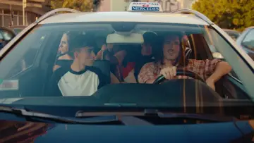 Zasłona do filmu "Κακά Παιδιά με Ονόματα Αγίων" #1107588