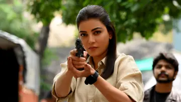 Zasłona do filmu "సత్యభామ" #490657