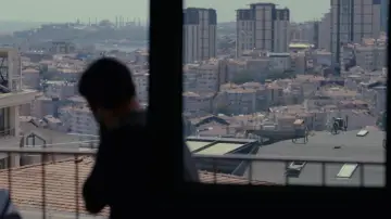 Zasłona do filmu "Rodakis