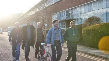 Zasłona do filmu "Uniesieni" #1781954