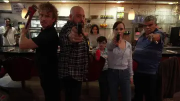 Zasłona do filmu "Guns Up" #559592