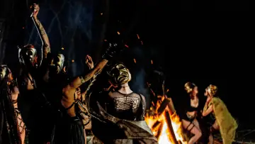 Zasłona do filmu "The Bacchae" #401613