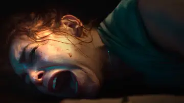 Zasłona do filmu "Bagażnik – uwięziona" #430000