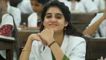 Zasłona do filmu "എബ്രഹാം ഓസ്ലർ" #792979