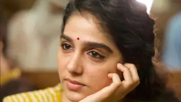 Zasłona do filmu "എബ്രഹാം ഓസ്ലർ" #792980