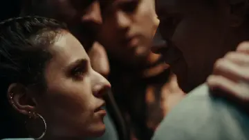 Zasłona do filmu "Dzień polowania" #665322