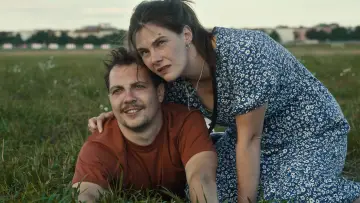 Zasłona do filmu "nur wir nicht" #190696