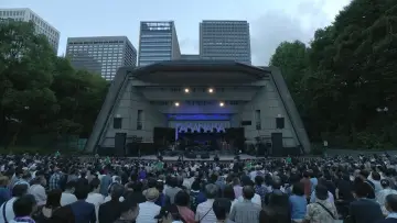 Zasłona do filmu "Super Best Live 2023 ULTRASEVEN-T" #491060