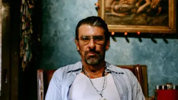 Zasłona do filmu "Królowa faweli" #453812