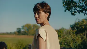 Zasłona do filmu "Milcząca pokojówka" #476069