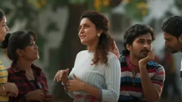 Zasłona do filmu "ലിറ്റില്‍ ഹാര്‍ട്‍സ്" #1114095