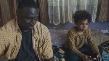 Zasłona do filmu "قضية الغرباء" #1844468