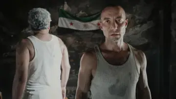Zasłona do filmu "قضية الغرباء" #532239
