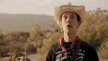 Zasłona do filmu "Shadows in the Desert: High Strangeness in the Borrego Triangle" #424010