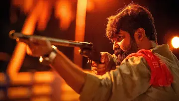 Zasłona do filmu "പണി" #884059