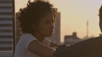 Zasłona do filmu "sirius não é tão longe" #467656