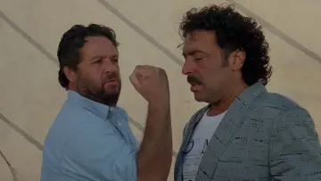 Zasłona do filmu "Miracolo italiano" #877414