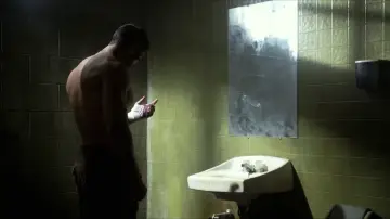 Zasłona do filmu "Uniwersalny Żołnierz: Dzień Odrodzenia" #868164