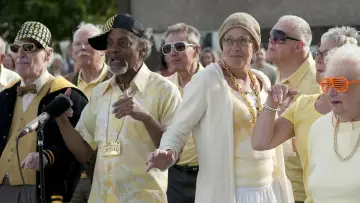 Zasłona do filmu "Z miłości do..." #1658320