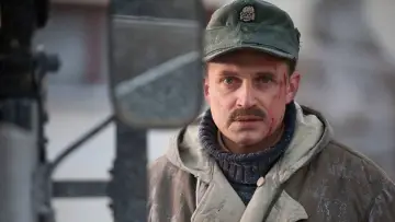 Zasłona do filmu "Hans Kloss. Stawka większa niż śmierć" #1581939