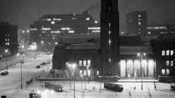Zasłona do filmu "Helsinki, ikuisesti" #1162327