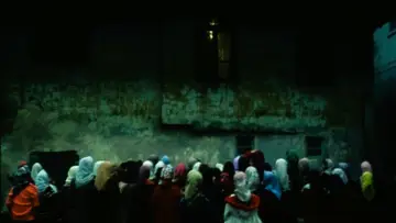 Zasłona do filmu "همسرایان" #1351019