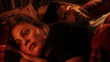 Zasłona do filmu "Święta jak zwykle" #382008