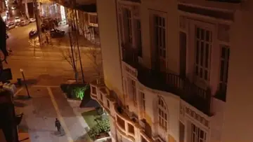 Zasłona do filmu "Νέα ήπειρος" #369090