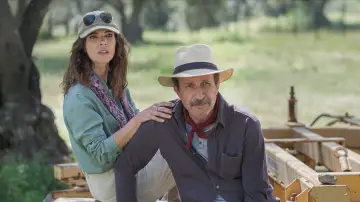 Zasłona do filmu "Familia" #380214