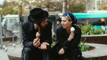 Zasłona do filmu "פינק ליידי" #982711