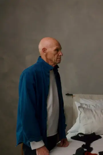 Plakat do filmu "Dwójka nieznajomych próbujących się nie pozabijać" #369626