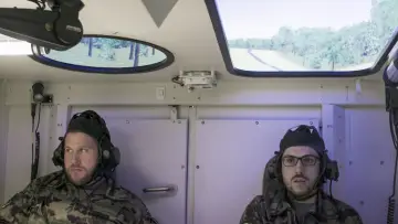 Zasłona do filmu "Echte Schweizer" #1055497