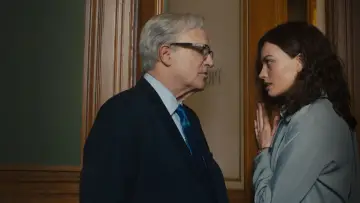 Zasłona do filmu "Ella McCay" #762332