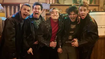 Zasłona do filmu "Idź pod prąd" #1882210