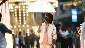 Zasłona do filmu "லவ் இன்சூரன்ஸ் கம்பெனி" #829240