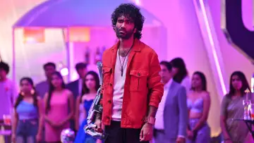 Zasłona do filmu "லவ் இன்சூரன்ஸ் கம்பெனி" #829243